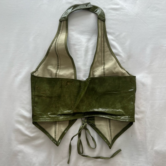 Pretty Little Thing Olive Washed Faux Leather Lace Up Plunge Halterneck Top - Picture 6 of 6